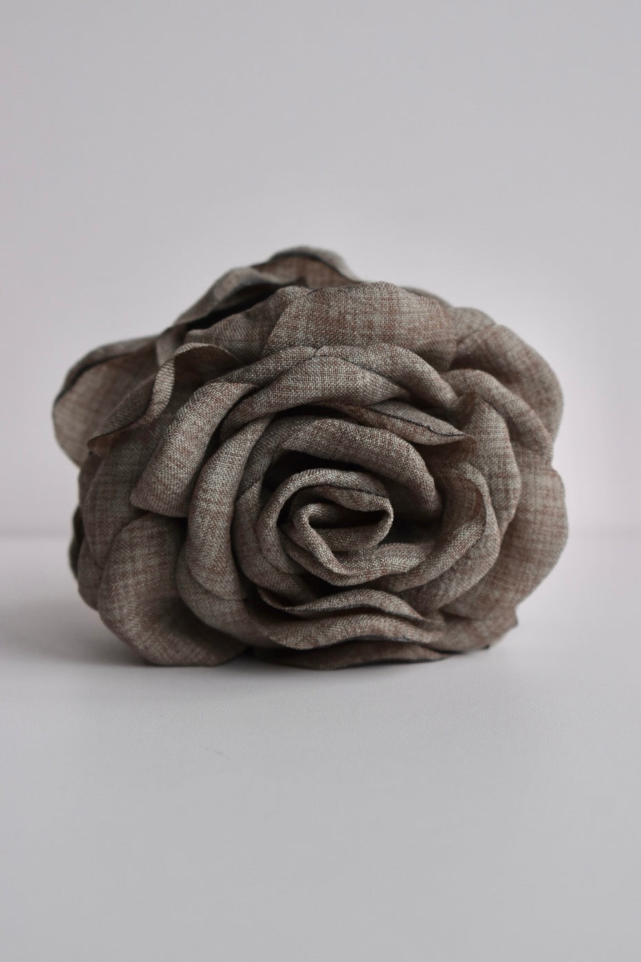 Big Rose haarclip - Taupe