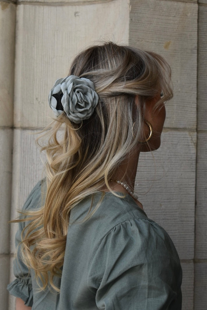 Big Rose haarclip - sage green