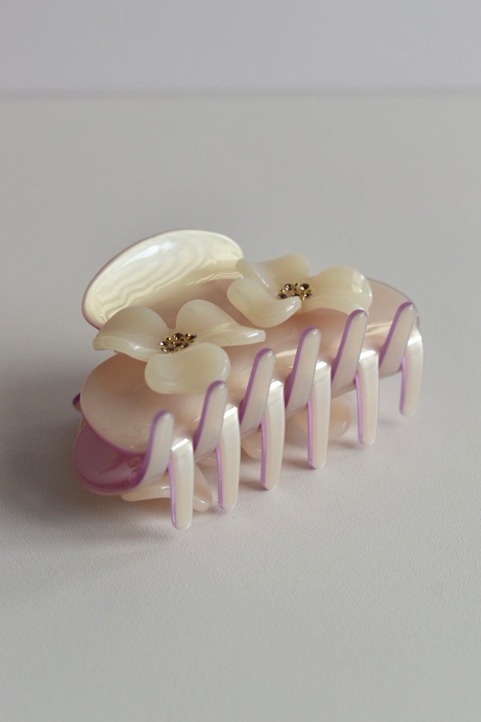 Poppy Clip (M) - Beige/lila