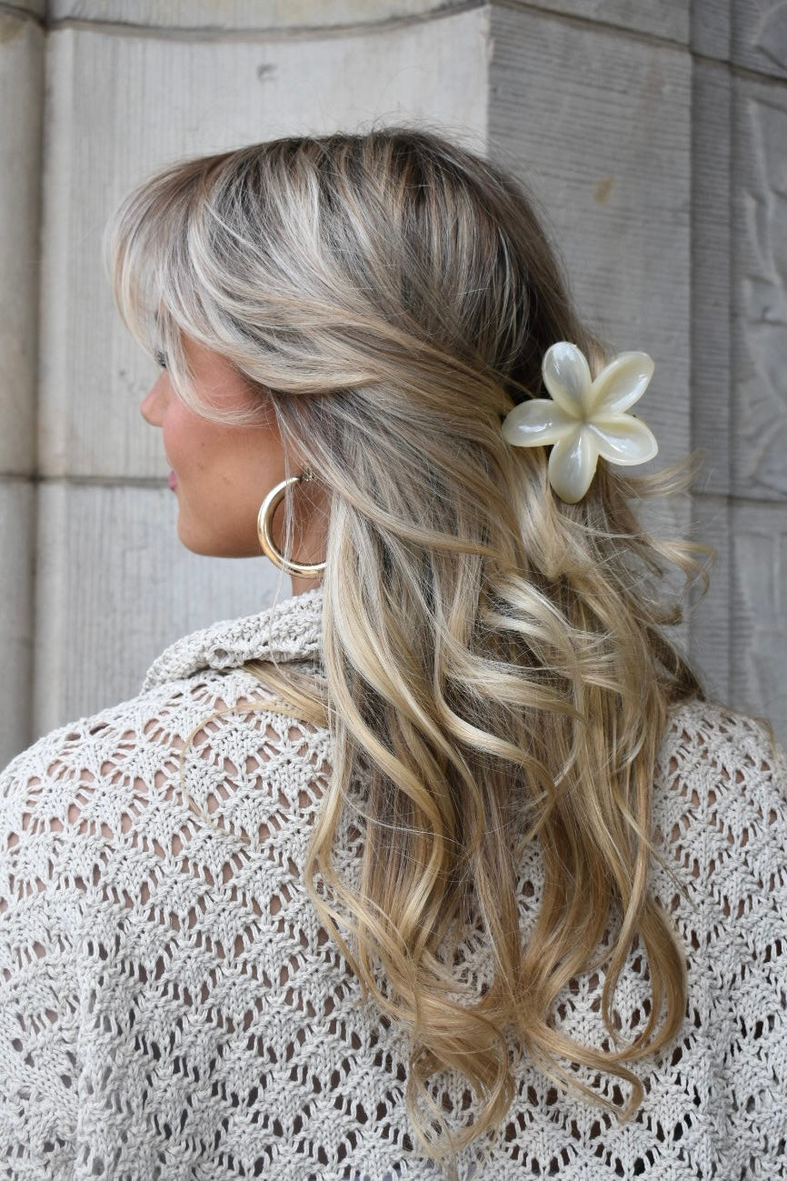 Bloom clip - Pale yellow